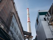 Plyn po hormuzské krizi zůstává více než dvakrát dražší, biomasa zdražila výrazně méně